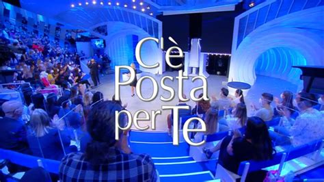replica c'è posta per te su che canale